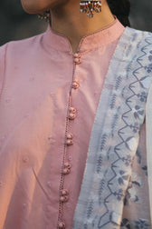 img_zara_shahjahan_lawn_garden_of_love_2020_awwal_boutique