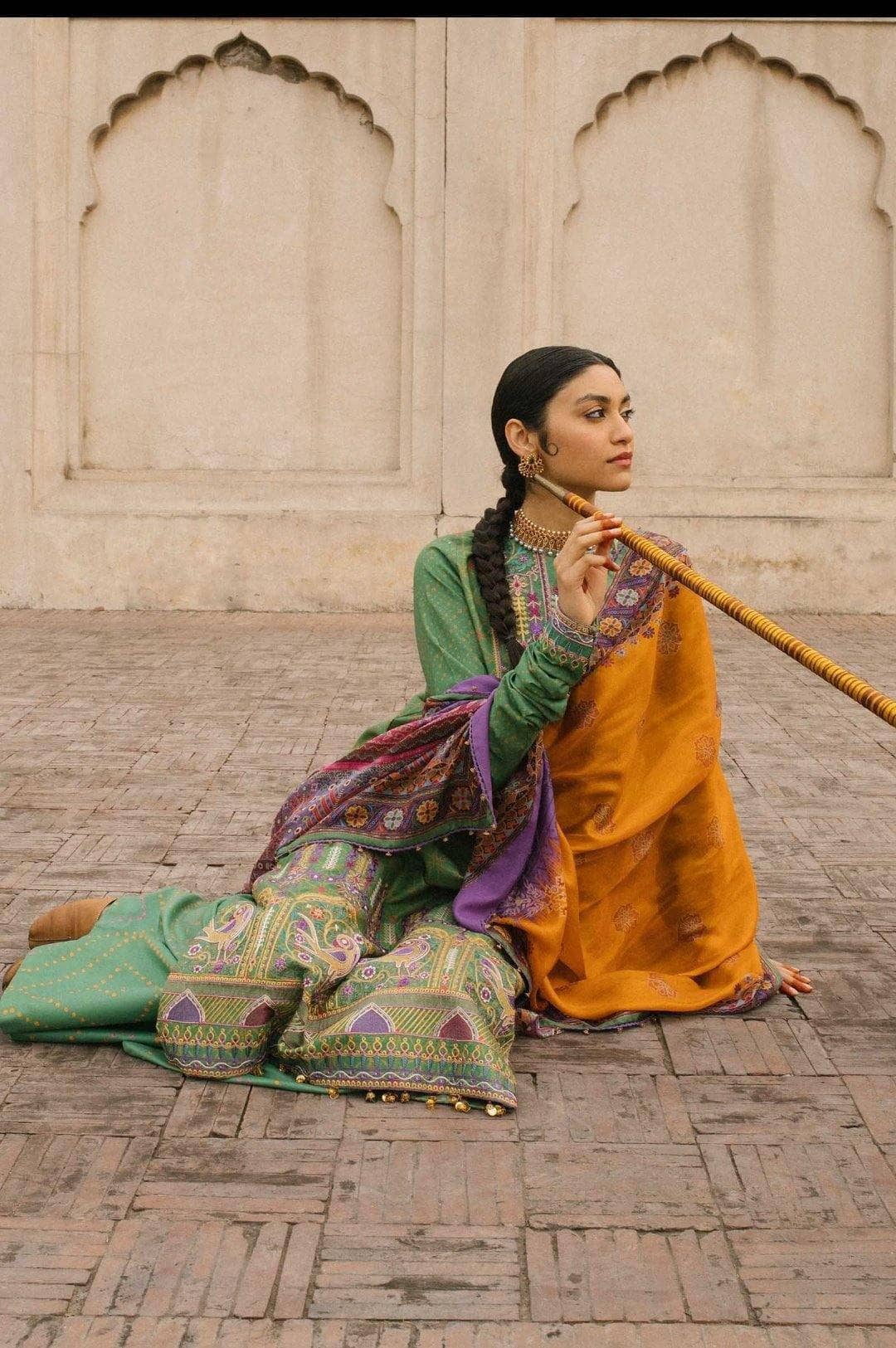 img_zara_shahjahan_lawn_garden_of_love_2020_awwal_boutique