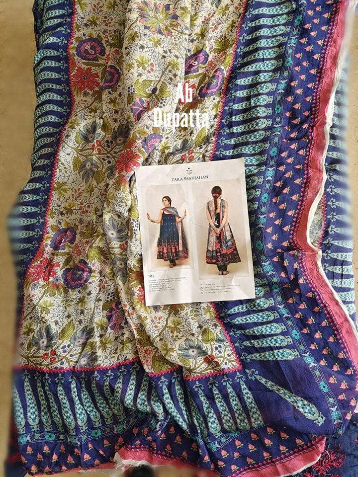 Zara Shahjahan open pics Open Pic/Zara Shahjahan Lawn 23/10 A