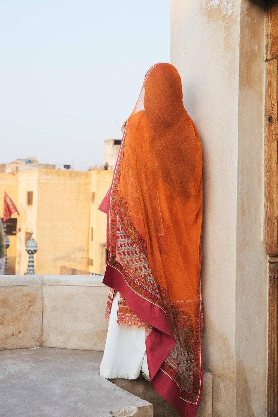 img_zara_shahjahan_lawn_22_awwal_boutique