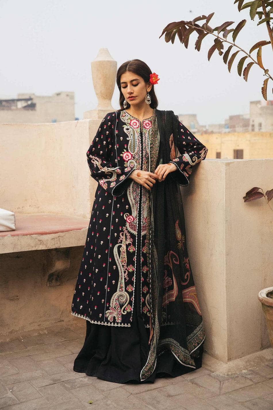 Img_zara_shahjahan_lawn_22_awwal_boutique
