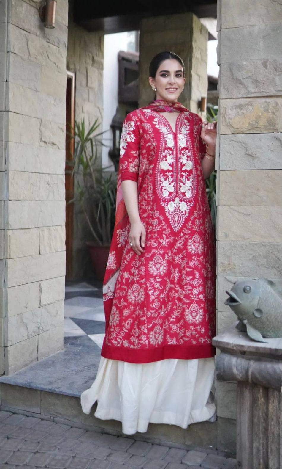 Restocked\Zara Shahjahan Lawn 22/Gulaab B