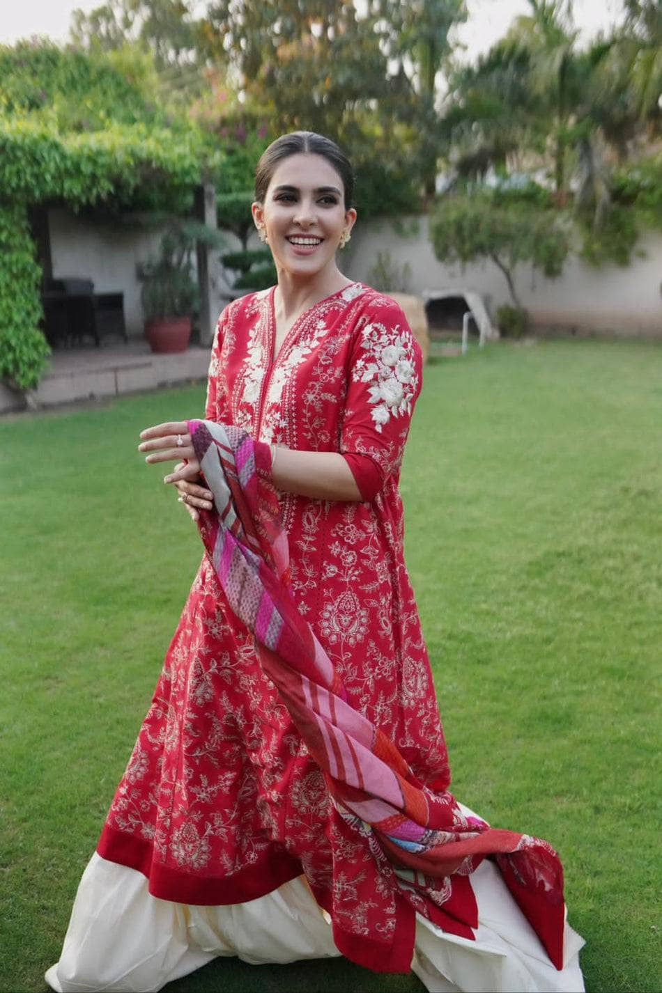 Restocked\Zara Shahjahan Lawn 22/Gulaab B