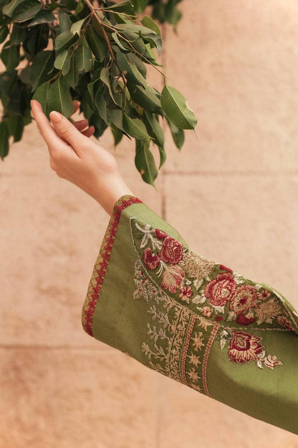 img_zara_shahjahan_lawn_22_awwal_boutique