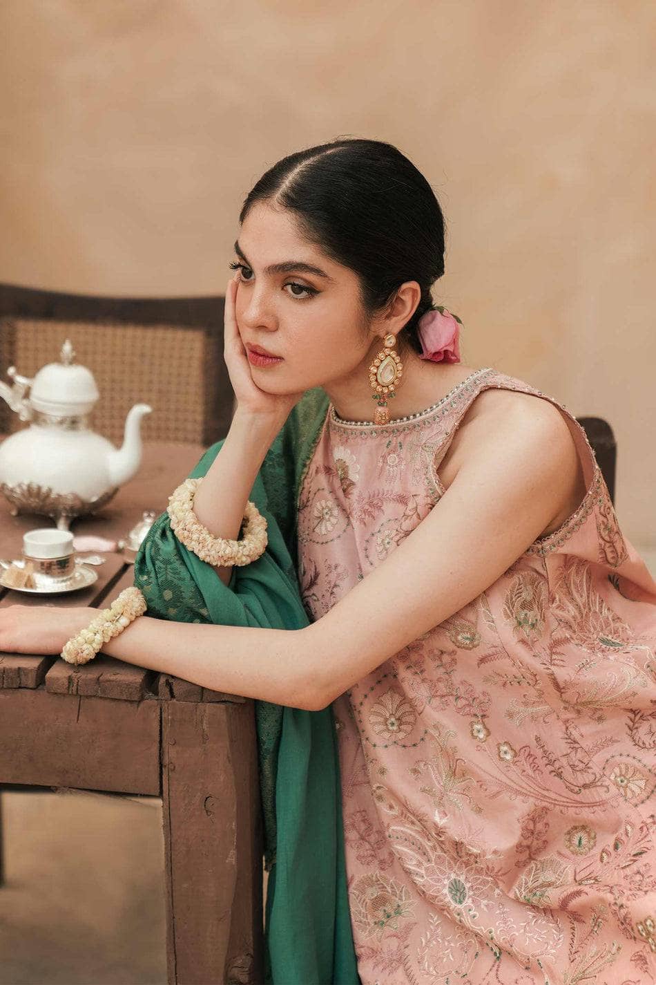 img_zara_shahjahan_lawn_22_awwal_boutique