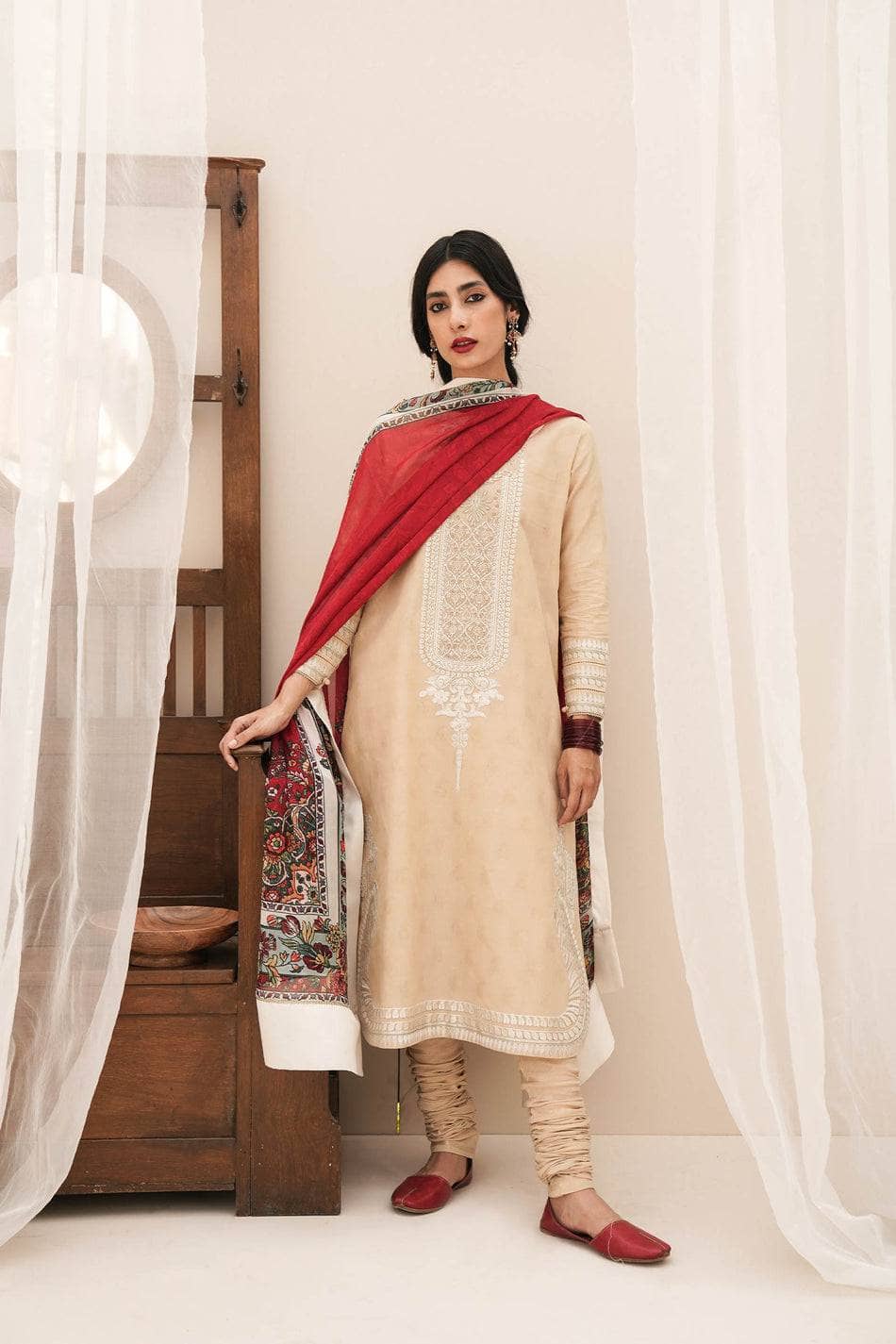 img_zara_shahjahan_lawn_22_awwal_boutique