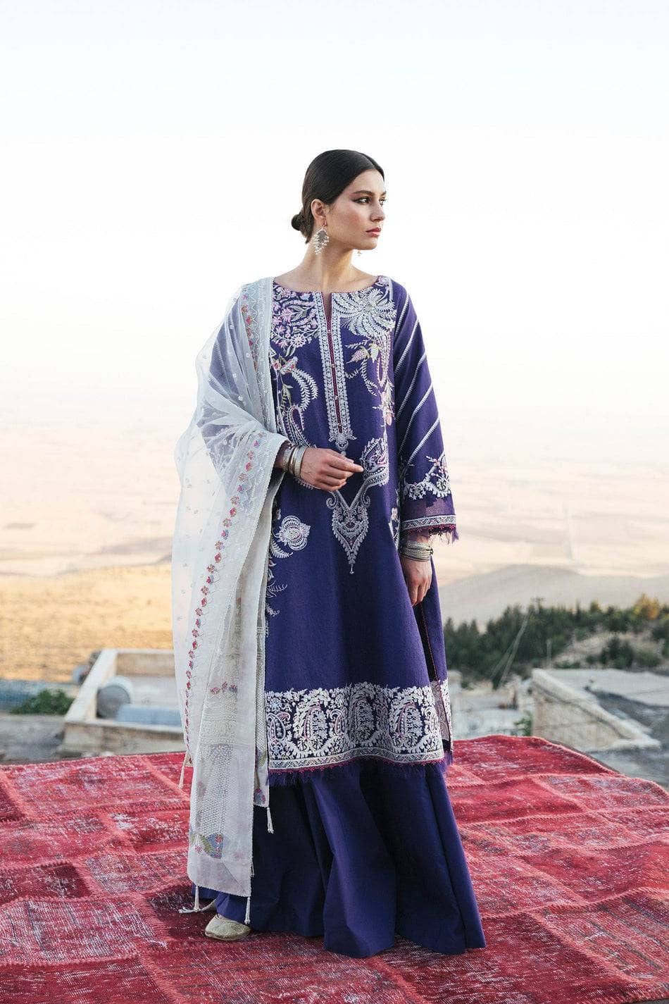 img_zara_shahjahan_lawn_22_awwal_boutique