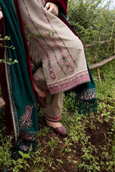 img_zara_shahjahan_winter_shawl_collection_22_awwal_boutique