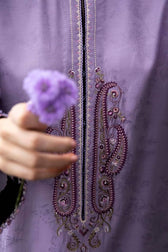 img_zara_shahjahan_winter_shawl_collection_22_awwal_boutique