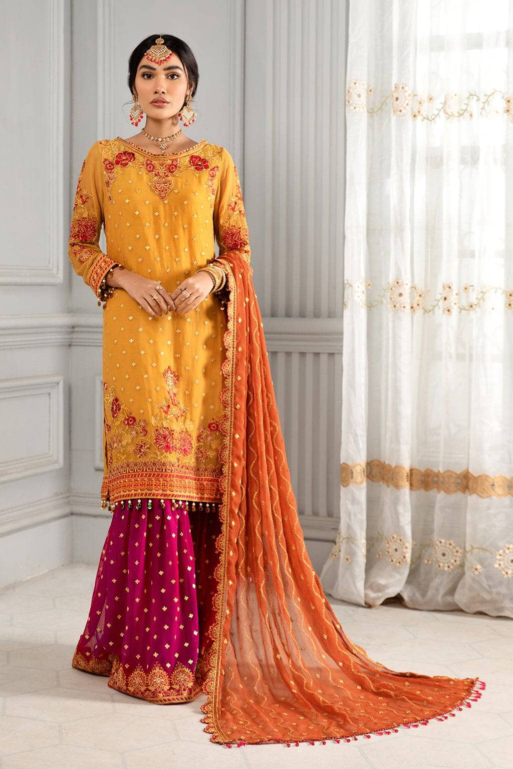 img_mishal_chiffon_by_zarif_awwal_boutique