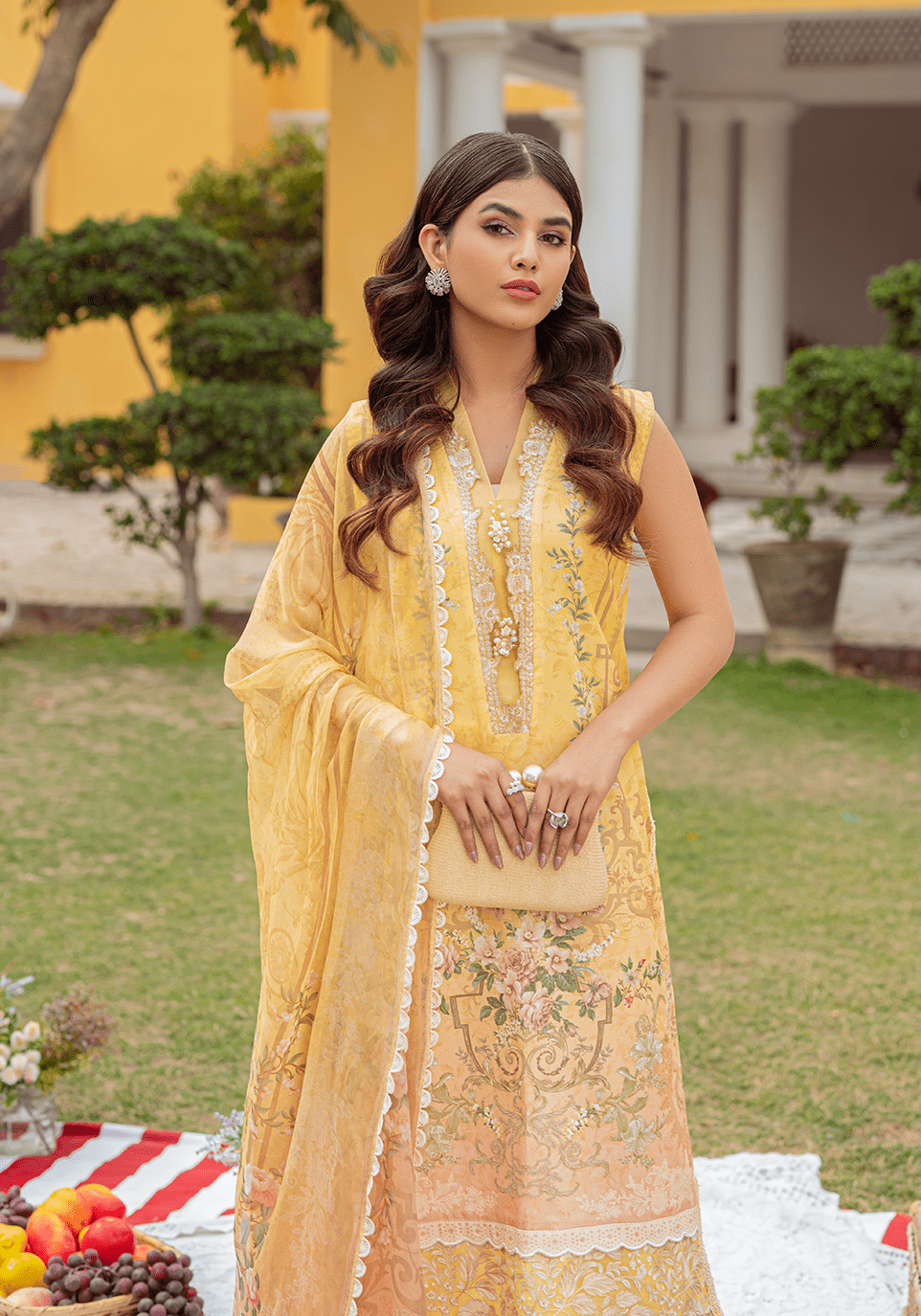 img_zarqash_lawn_23_awwal_boutique