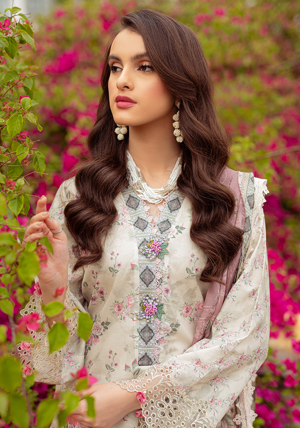 img_zarqash_lawn_23_awwal_boutique